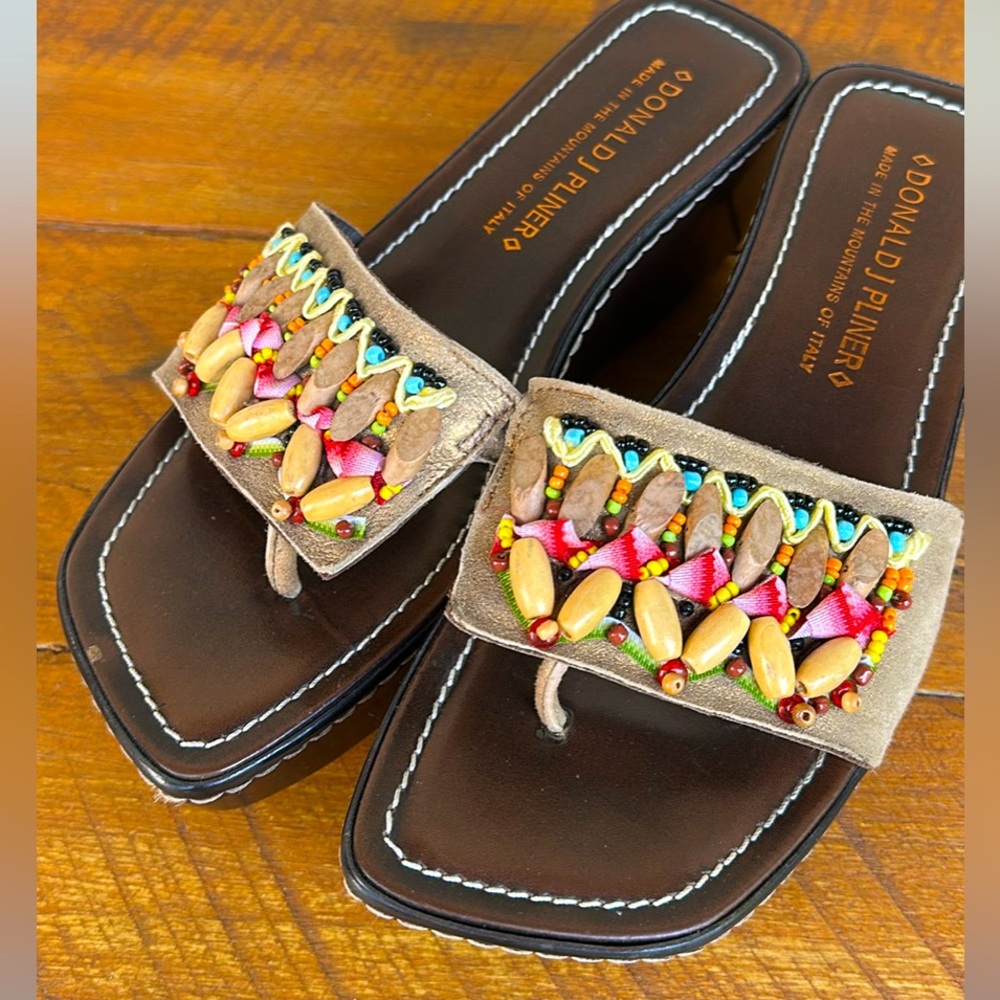 Donald J Pliner Vintage Y2K FiFi Platform Wedge Sandals, almost deadstock!